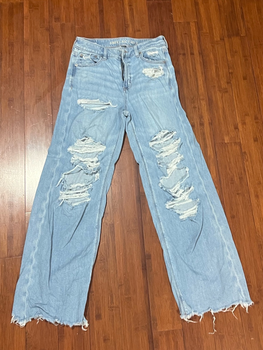 American Eagle Outfitters Light Blue Distressed Boyfriend Jeans
